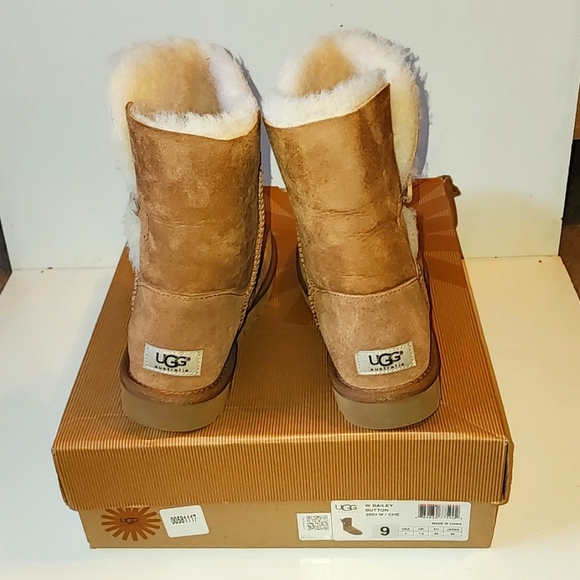 [SOLD]UGG Australia Bailey Chestnut Suede Button Boot UggBoots /  NIB - Picture 7 of 12
